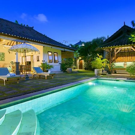 Villa Te Kawau Seminyak Dış mekan fotoğraf