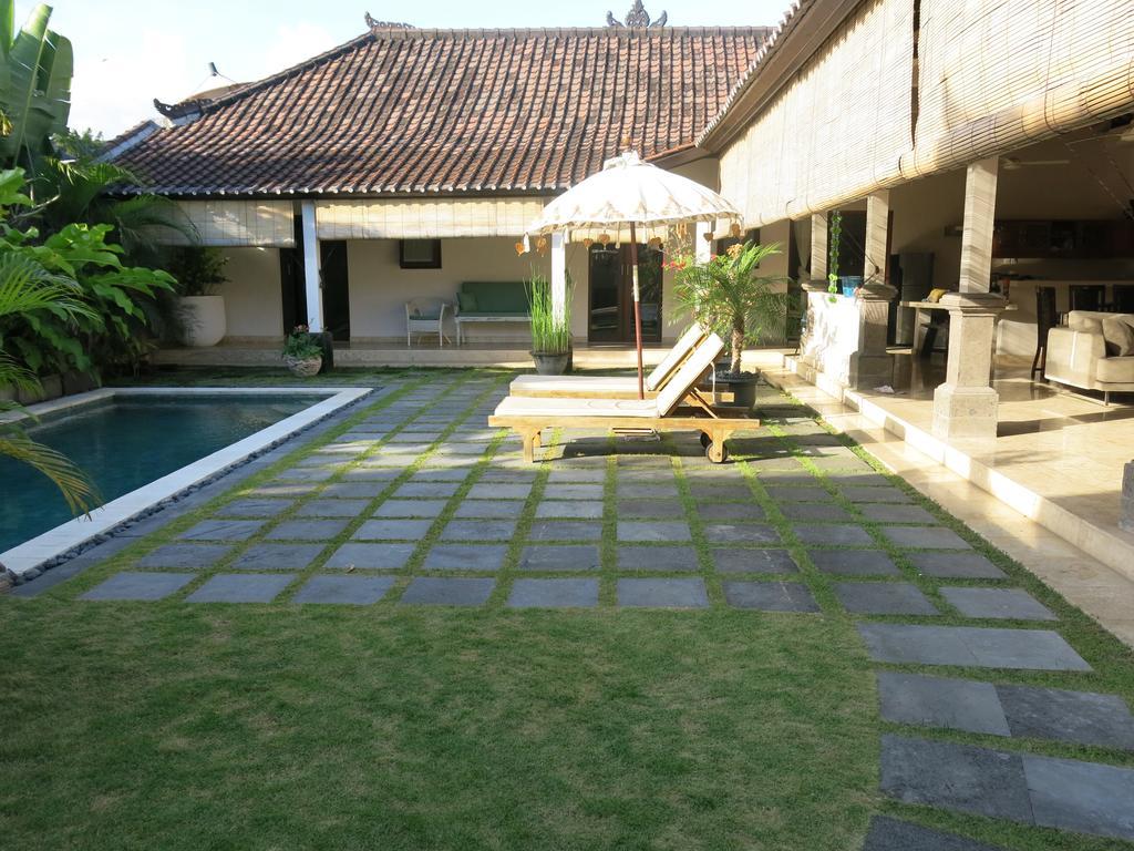 Villa Te Kawau Seminyak Oda fotoğraf