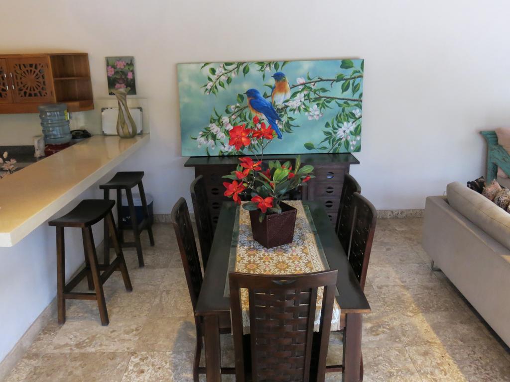 Villa Te Kawau Seminyak Oda fotoğraf